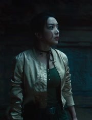 诡墓迷灯:带血墓门开启 探险队被迫进入