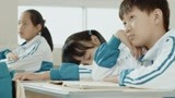 老师的教学能力极度落后怎么办 当然上课睡觉咯