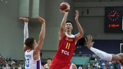 中国男篮取得三连胜 易建联得22分