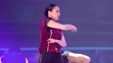 《中国达人秀6》辣妈携十三位伙伴现场齐舞 表演惊艳力量十足