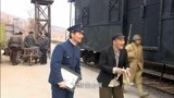 飞虎队：强子精明在车厢上做记号，打听火车何时走，时间紧急