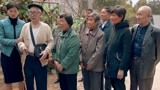 回家的路有多远：亚莉的表现打动街坊邻居，取得他们的原谅了