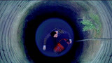 笔仙惊魂3：美女早上井里打水，却发现同伴的尸体，恐怖