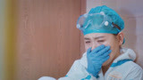 最美逆行：一线护士给肺炎女孩检查，被女孩摘掉口罩，感染肺炎！