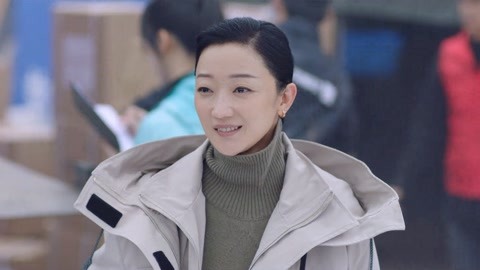 《你是我的城池营垒》许妍姗为邵宇寒盖衣服 邢克瑶亲