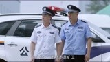 启航：混混带着武器闹事，不料进了警察的包围圈，插翅难逃了
