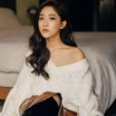 李艺彤