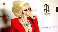 Lady Gaga开派对似颁奖礼 玛丽布莱姬对其赞不绝口