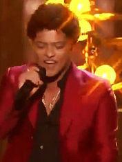 Bruno Mars - Treasure 2013公告牌音乐大奖现场版