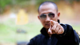 中国“神枪手”秒速射击 常驻泰国普吉岛保卫中国游客