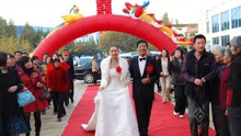 程莉莎郭晓东农村婚礼曝光，网友：这才是最接地气的婚礼！