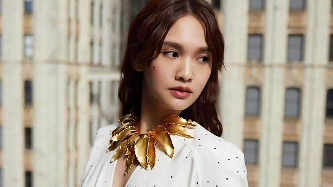 杨丞琳纽约酥胸大解放 合照女神超兴奋 (2019)    Full online with English subtitle for free – iQIYI | iQ.com