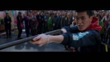 《无名之辈》富二代拿枪去杀刘五，关键时刻一个玩偶挡住了子弹！