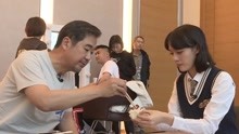 《我就是演员2》花絮：国立老师现场喂养文淇 四川话教学正式开始