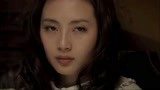 少女灵异日记：少女打开抽屉，看见一颗苹果，旁边竟还有一条蛇