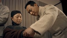  毛泽东：毛泽东带母亲合影留念，两个弟弟作陪！