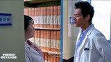 电梯惊魂：女护士寻找病例档案，外面男医生的做法太逗了！
