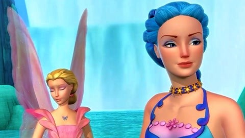 《芭比彩虹仙子之美人鱼公主》精彩片段 :  芭比娃娃:海精灵是个小