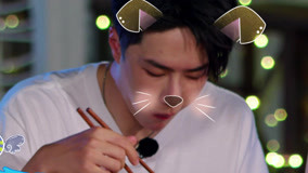 Watch the latest Wang Yibo's  large-scale live broadcasting of eating (2020) online with English subtitle for free English Subtitle