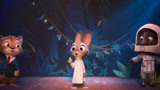 疯狂动物城，小兔子朱迪表演话剧，台下的人掌声一片，可爱！