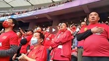 骄傲！女足比赛现场中国球迷高唱国歌