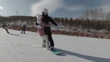 《爱在粉雪时光》滑雪幕后花絮，甜蜜美好的镜头竟是这样拍出来的
