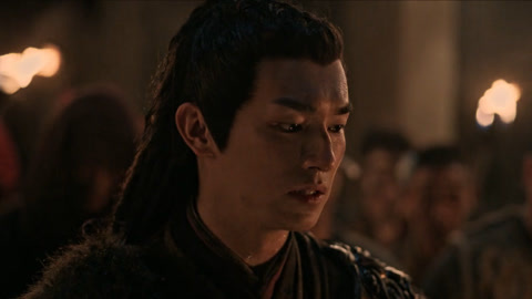 線上看 《紫川之光明王》EP09 古希，琪洛壯烈犧牲，紫川秀發表“罪己詔” 帶字幕 中文配音，國語版