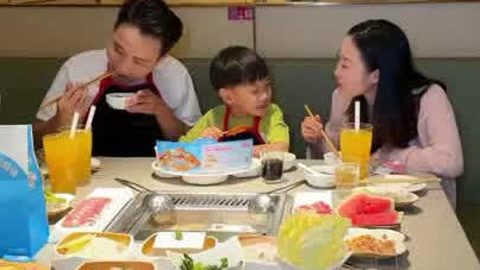 潼潼就用了一招就让爸爸妥协了