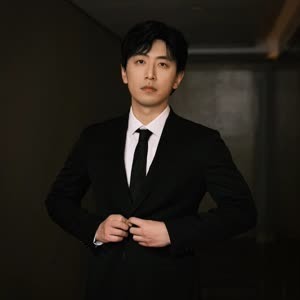 White. K,Hongming Luo,Bai Ke